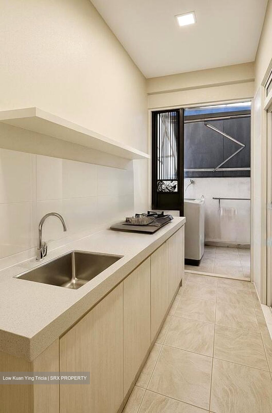 Begonia Drive (D28), Terrace #486044141